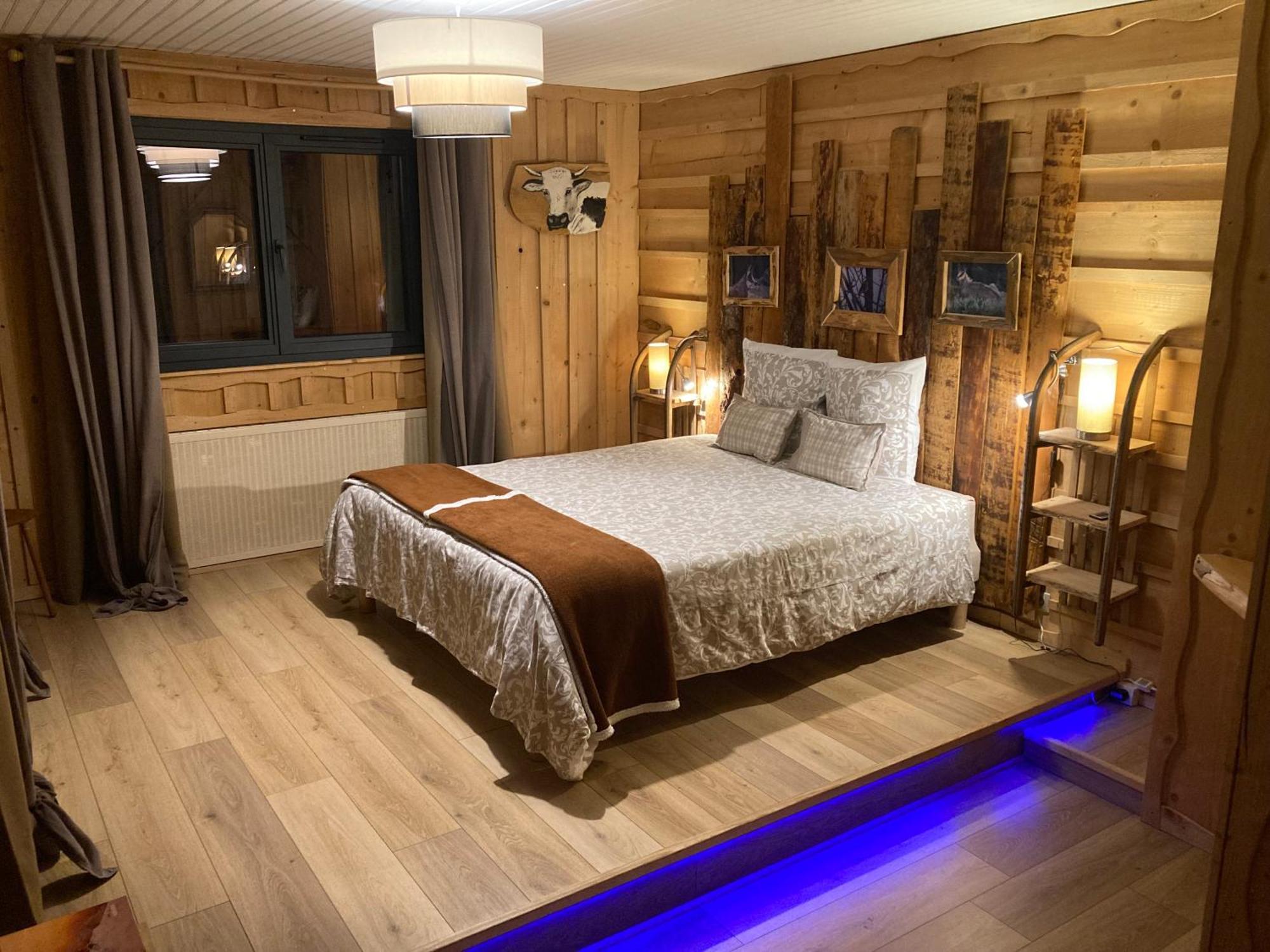 Au Domaine De Py Hotell Le Valtin Exteriör bild
